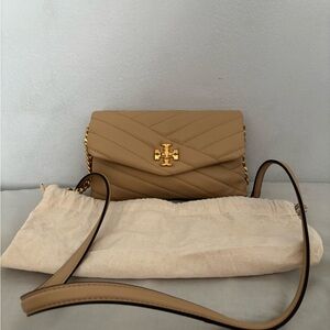 Tory Burch Kira Chevron Chain Wallet NWT
